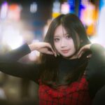 ネオンよりも輝く恋愛経験豊富な女の子